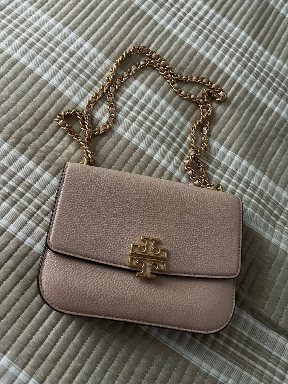 Tory Burch Pebbled Leather Crossbody in Blush Pink with Gold Chain